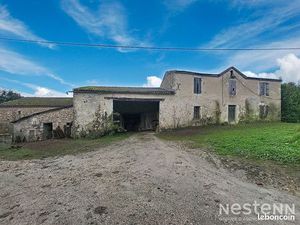 Maison 1 pièce 352 m²