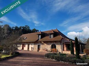 Longère 9 pièces 289 m²