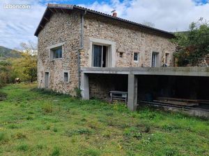 Maison 5 pièces 200 m²