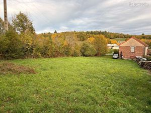 Terrain + grange - Axe aubusson/Gueret