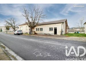 Maison 2 pièces 200 m²