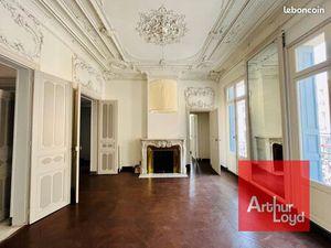 Bureaux 206 m²