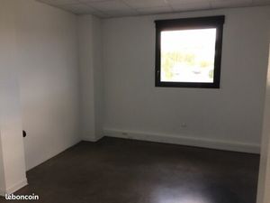 Bureaux à louer_Tecnosud 1