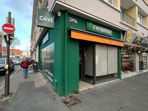 À louer commerce d’angle 36m2