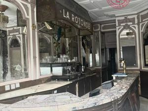 Local commercial 90 m² Paris 10ème