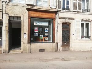 Local pro vitrine / plein centre