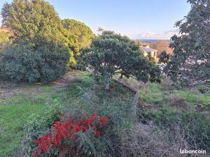 Terrain 560 m² Salon De Provence