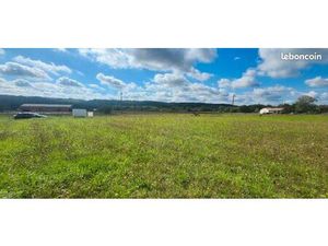 Terrain 740 m² Saint Gauzens