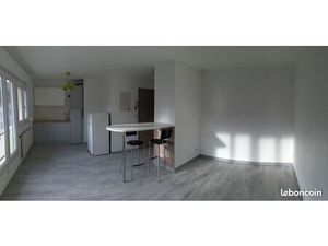 Studio 1 pièce 27 m²