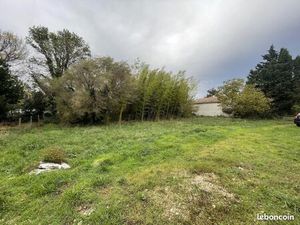 Terrain 750 m² Caumont Sur Durance