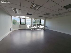 Bureaux 446 m² Annecy