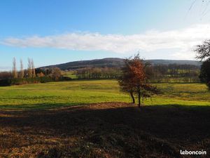 Terrain 3666 m² Évette-Salbert