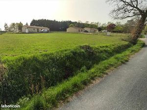 Terrain 1 650 m² Saint Nexans