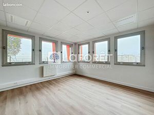 Local 15 m² BRESSUIRE
