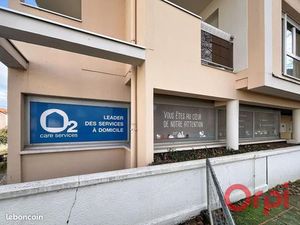 Local commercial 60 m²