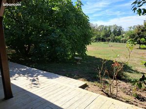 Maison 152 m2 terrrain 2500 m2 bord de canal