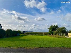 Terrain constructible au calme