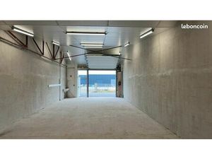 Local commercial 94m²