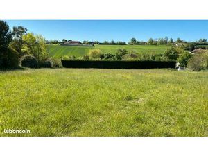 Terrain 4278 m2 à Mauzac 31 près de Muret