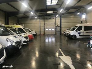 Local logistique 655 m²