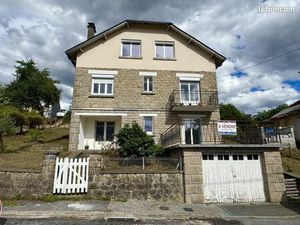 Maison 8 pièces 136 m²