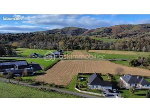 Terrain 1 060 m² Aramits