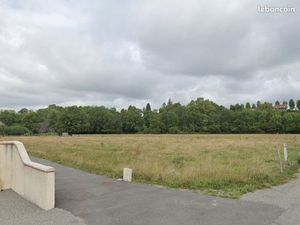 Terrain 900 m² Idron