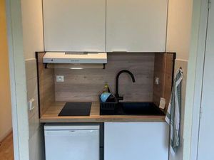 Studio meublé proche douane Aeroport