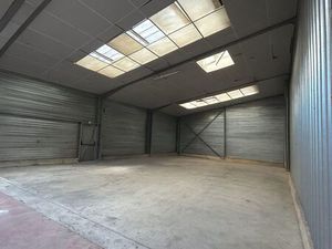 Local 252 m² Ergué-Gabéric