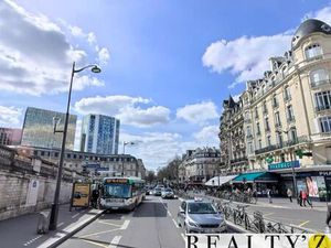 Local commercial 190 m²