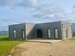 Local commercial 120 m²