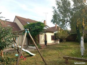 Charmante maison solognote T5 traversante avec jardin