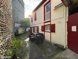 Maison de ville T2 bis