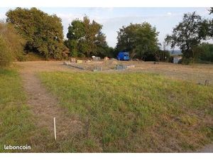 Terrain 1 277 m² Lannux