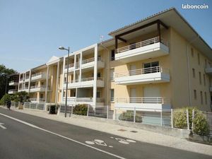 Garage 23 m² Mont De Marsan