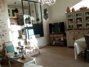 T3 atypique rez de jardin terrasse piscine