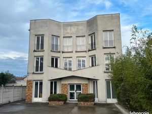 Bureaux à louer 450 CC – Draveil 1 pièce(s) 20 m2 - HUB patrimonial – Immeuble rénové