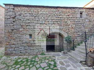 Grange 2 pièces 94 m²