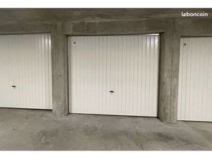 Garage à louer Collonges sous Saleve