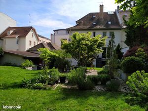 Maison 8 pièces 234 m²