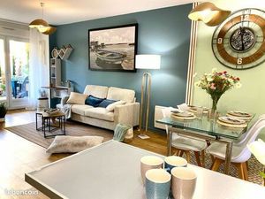 Élégant T3 rénové à la plage