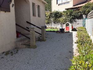 Maison au calme de plain pied