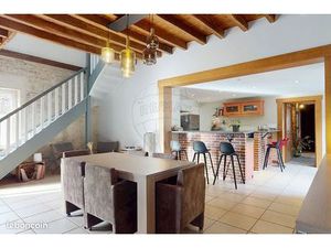 Longère 10 pièces 197 m²