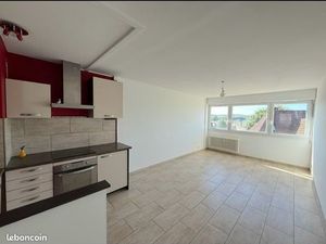 T2 centre-ville + place de parking privative