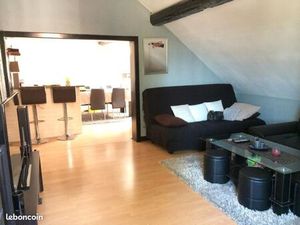 T2 Bis de 54m2 avec garage individuel de 13m2 et place de parking privative