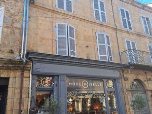 Immeuble 128 m² Saint-Céré