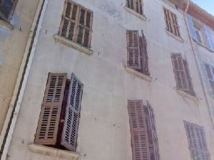 2 appartements F2 vendus en lot