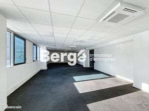 Bureaux 81 m² Nice