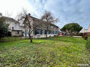 Maison Blois Vienne avec T5 et T3 plus volume T2