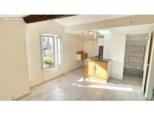 Appartement 2 pièces 33 mètres carrés Draguignan quartier centre-ville historique